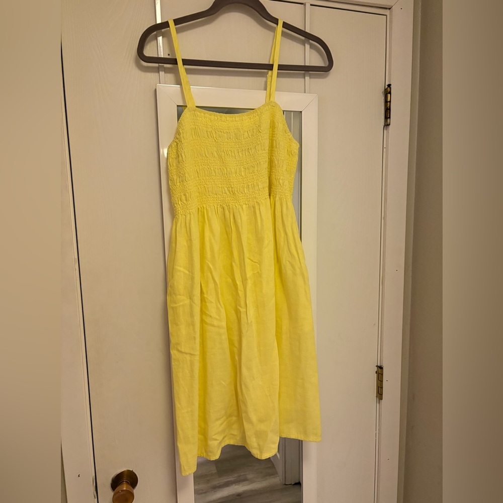 Universal Thread Yellow Sleeveless Sundress